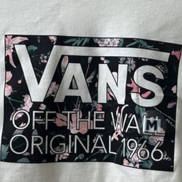 NWT Vans Off The Wall Original 1966 Cropped Long Sleeve Crewneck Graphic Tee - Picture 3 of 6
